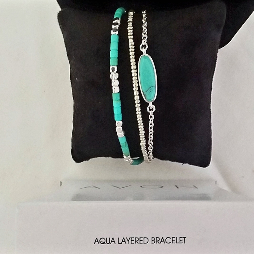 Aqua Layered Bracelet - Picture 4 of 5